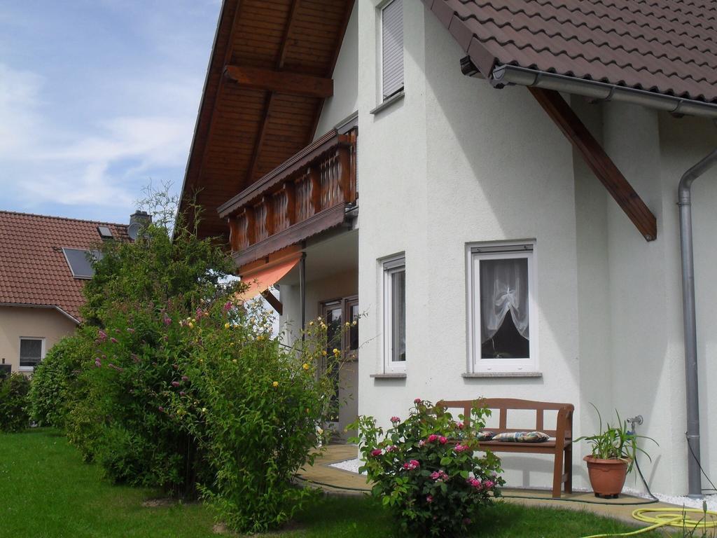 Göda Zimmervermietung Im Eigenheim מראה חיצוני תמונה